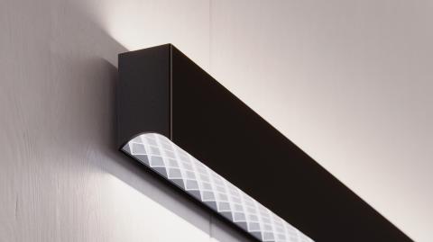 <p>CORRIDOR CLOSEUP - BLACK METALLIC TEXTURED WITH FROSTED LOUVER</p>